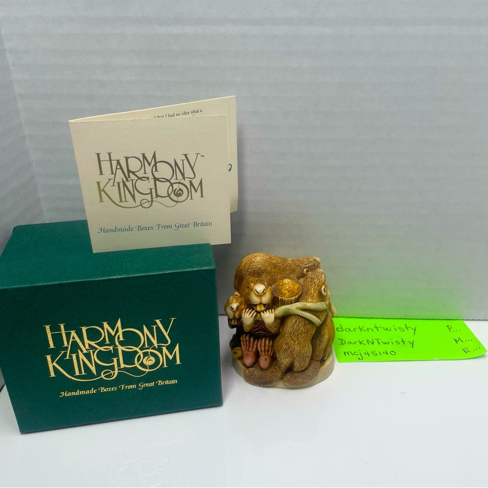 BNIB RARE Vintage Harmony Kingdom Treasure Zest Beavers Trinket Box
